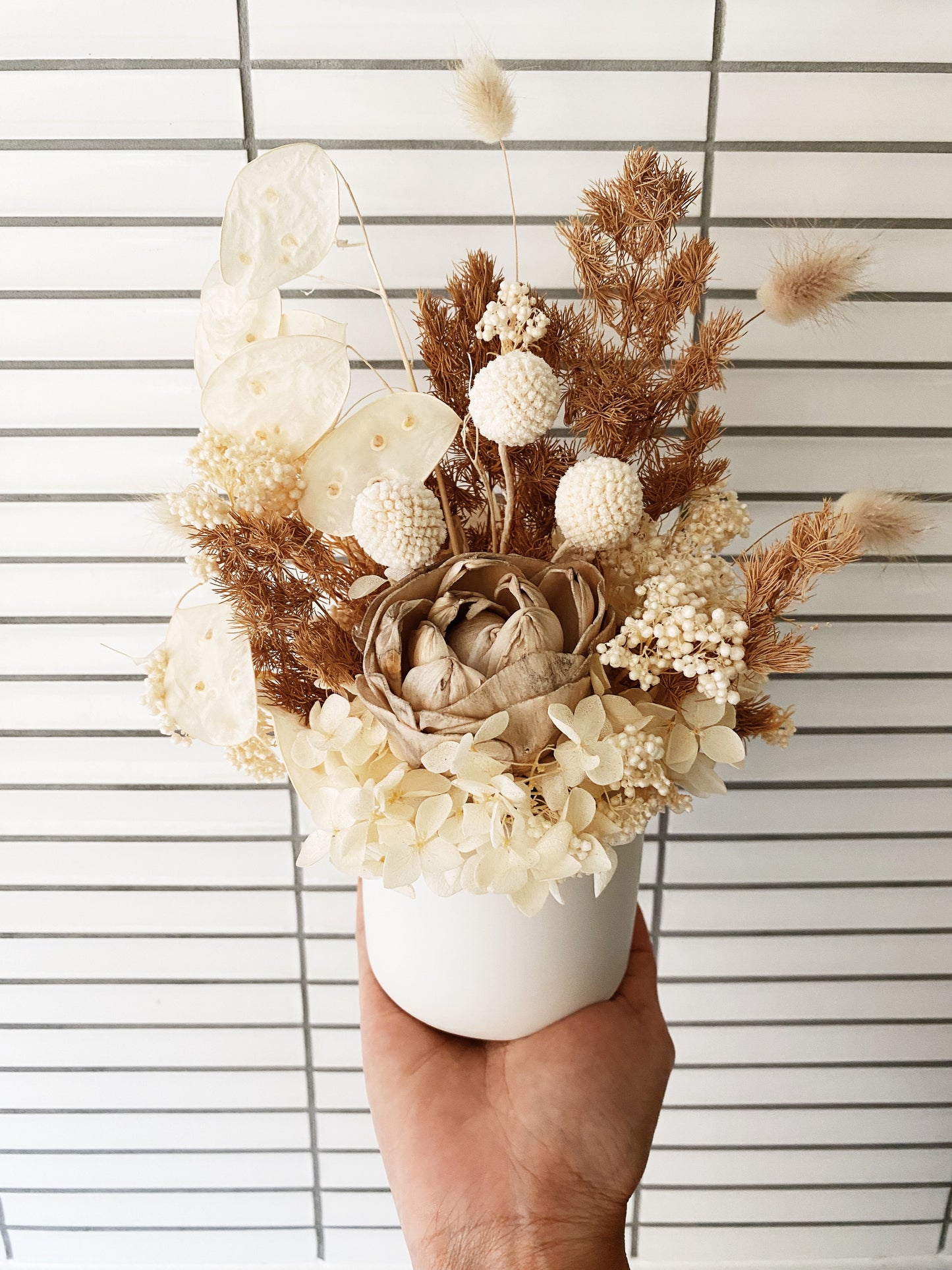 Mini Dried Arrangement - Neutral